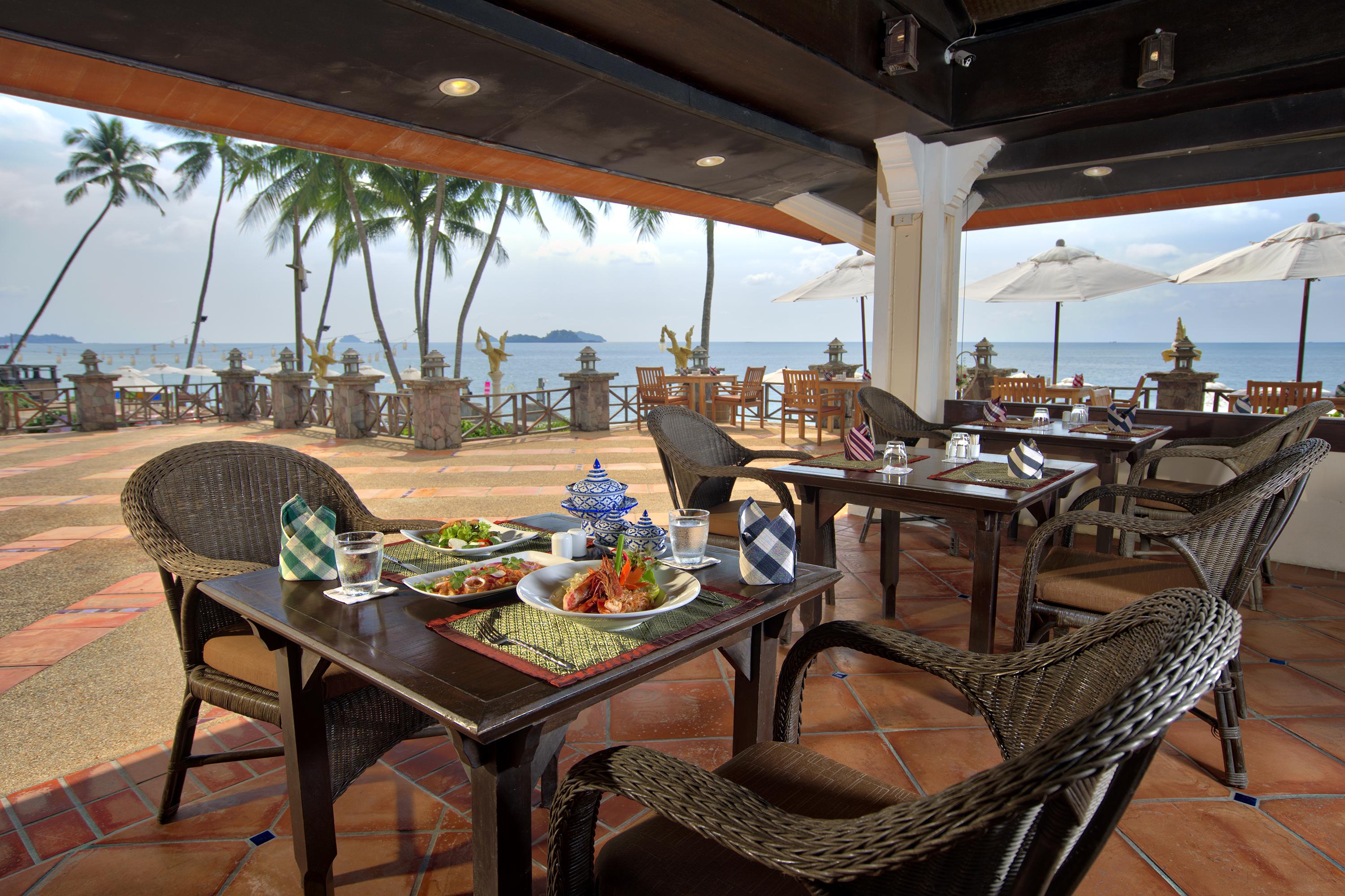 Santhiya Tree Koh Chang Resort Exterior photo